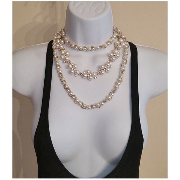 CURATED bundle vintage glam inspired faux pearls - Picture 4 of 4
